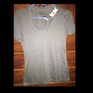 Athletic Adidas Aeroknit tee size S